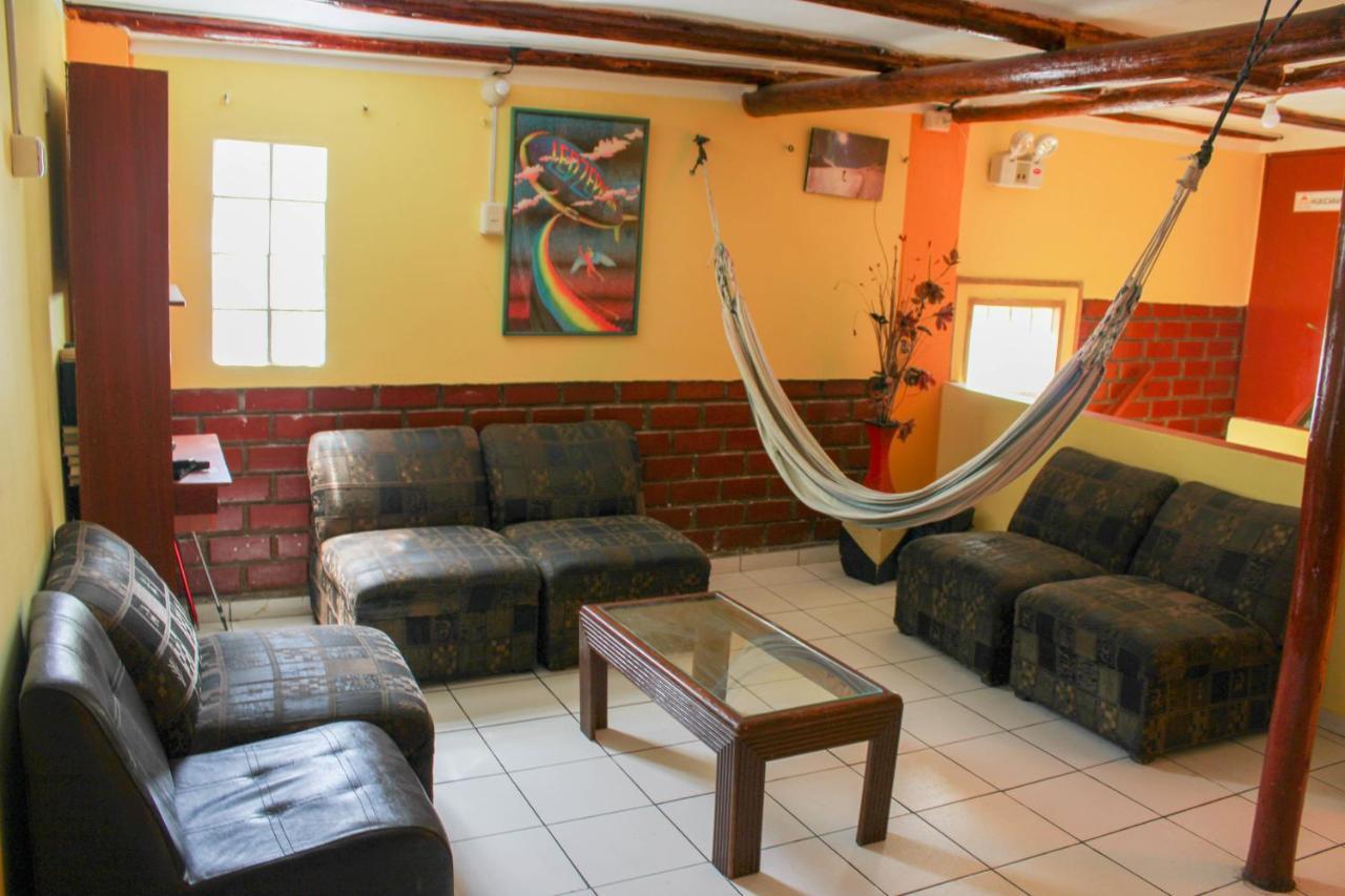 Andes Hostel Huaraz  Eksteriør billede