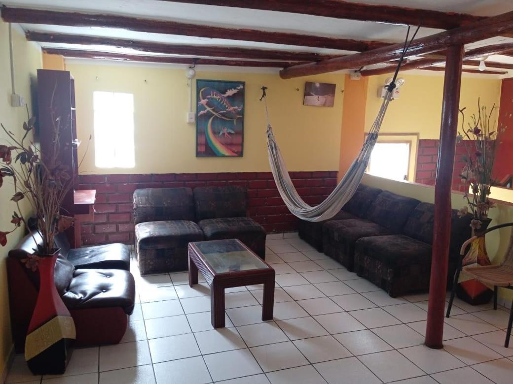 Andes Hostel Huaraz  Eksteriør billede