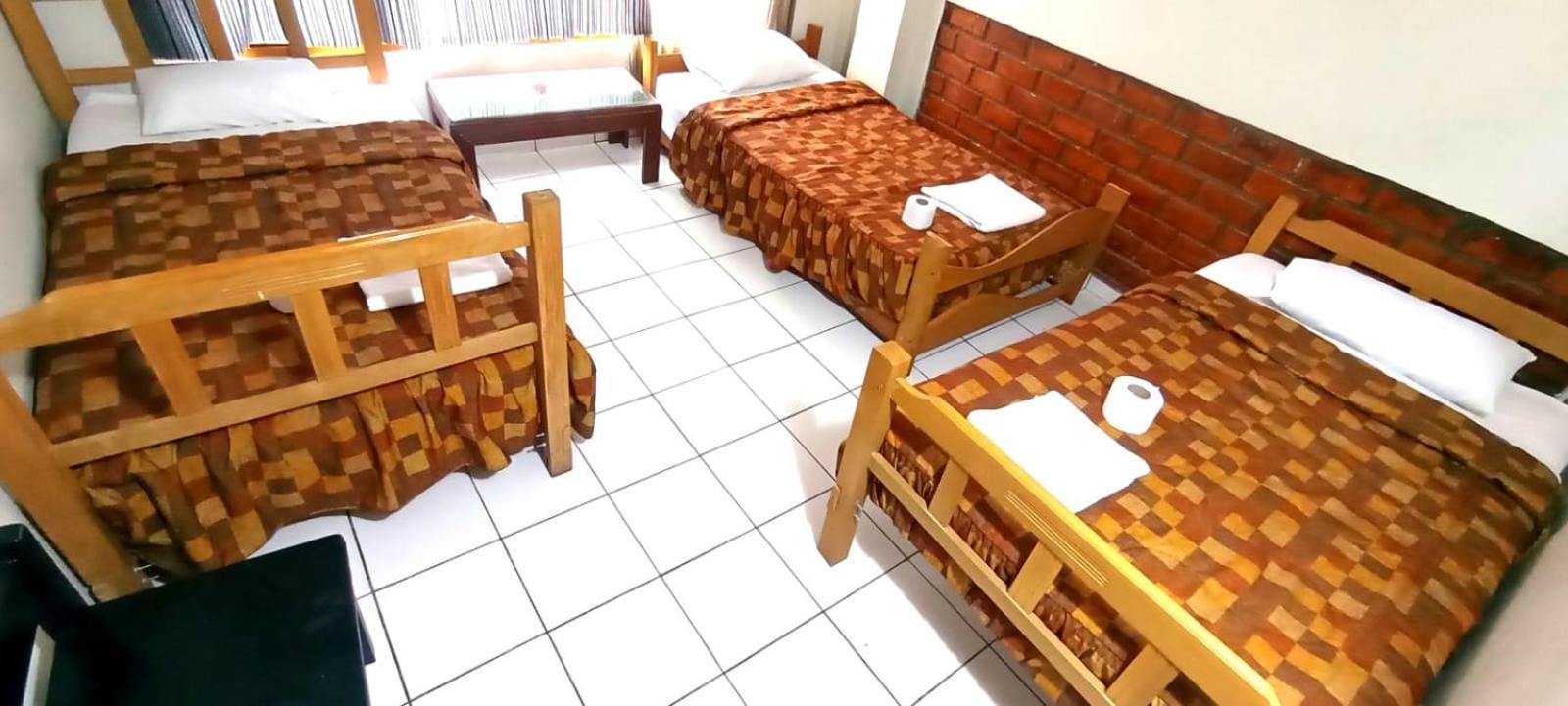 Andes Hostel Huaraz  Eksteriør billede